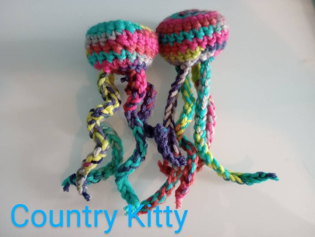 Cat toy, Jellyfish Catnip Toys, crocheted